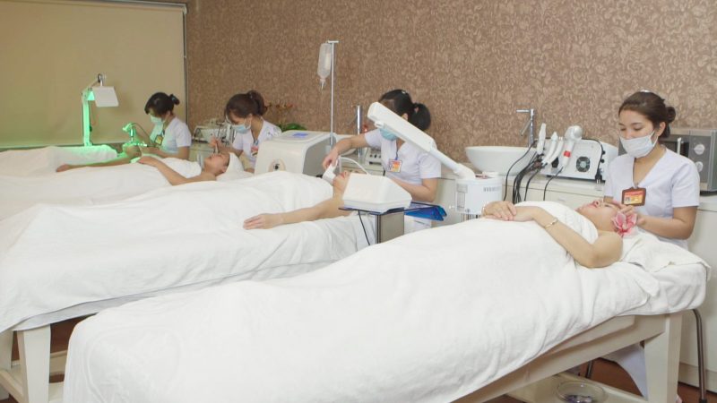 Những ai cần ưu tiên chăm sóc da