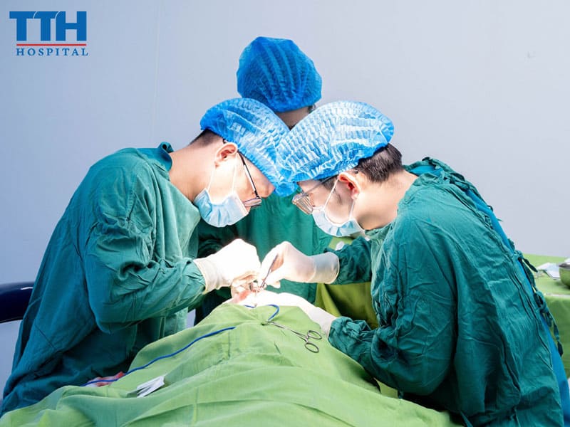 Quy trình thực hiện nâng ngực chuẩn Y Khoa