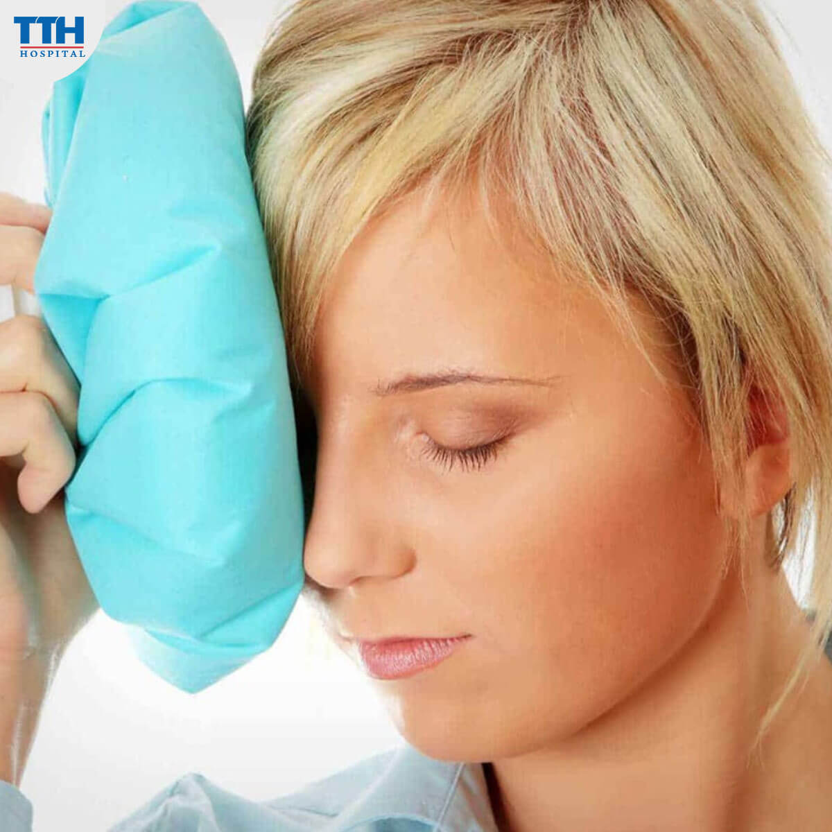 Sử Dụng Túi Lạnh giảm sưng mắt sau cắt mí