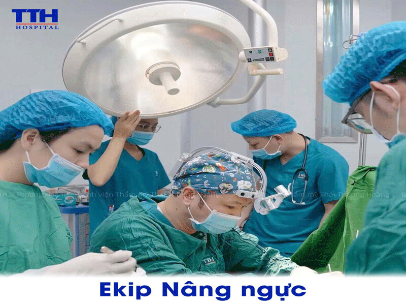 Bác sĩ giàu kinh nghiệm – Kỹ thuật tinh xảo
