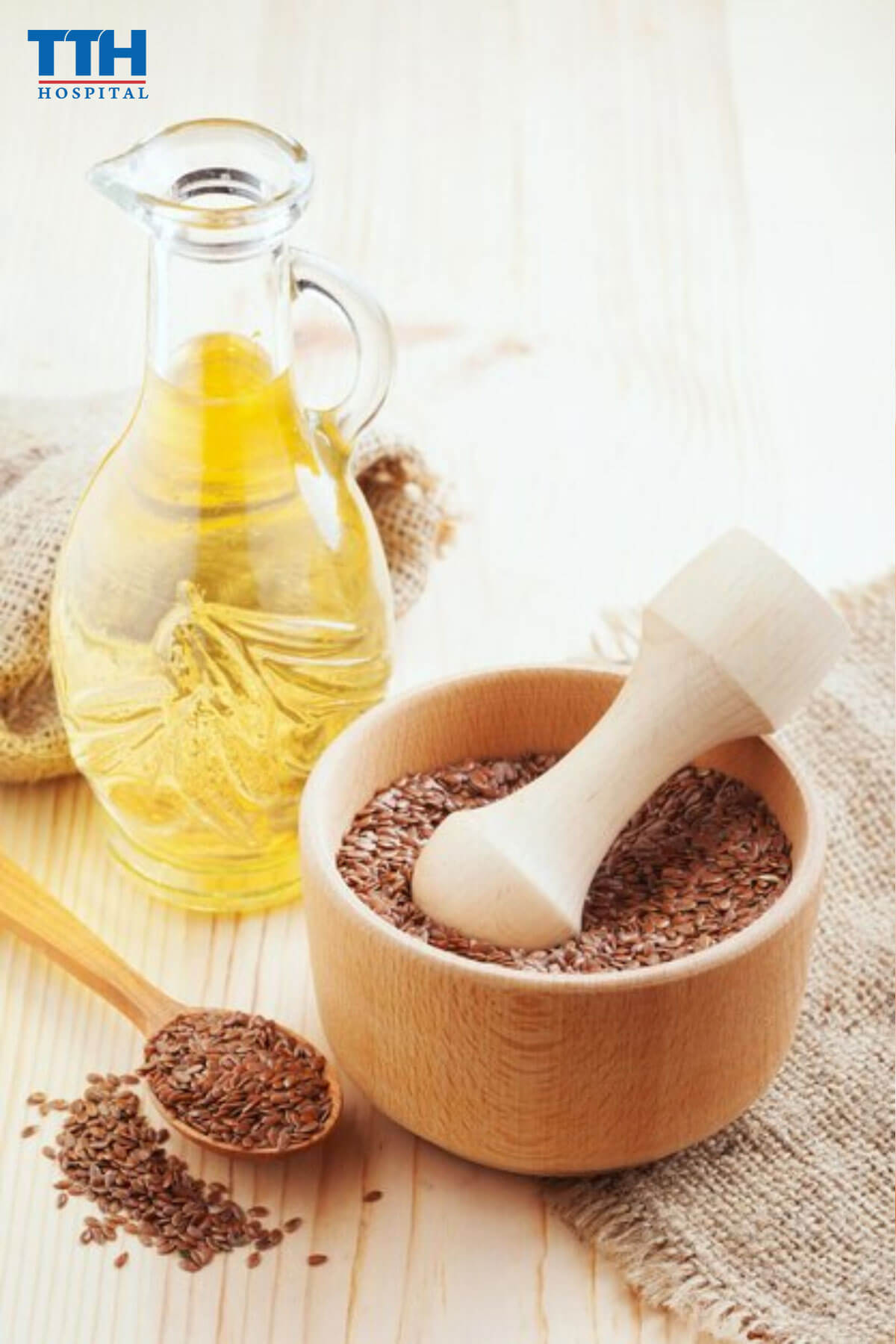 Dầu hạt lanh giúp cải thiện độ ẩm, đàn hồi và độ bóng của da