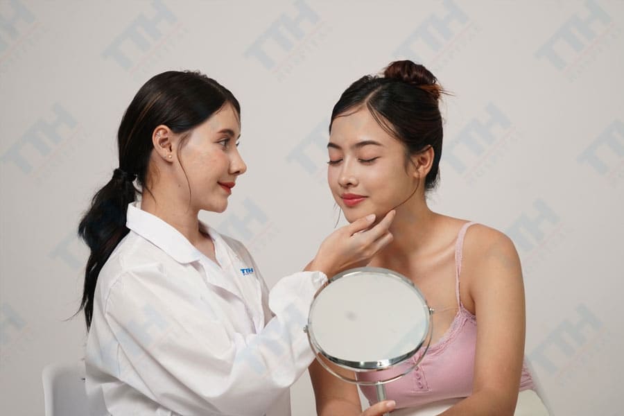 Dịch vụ khách hàng chuyên nghiệp, tận tâm