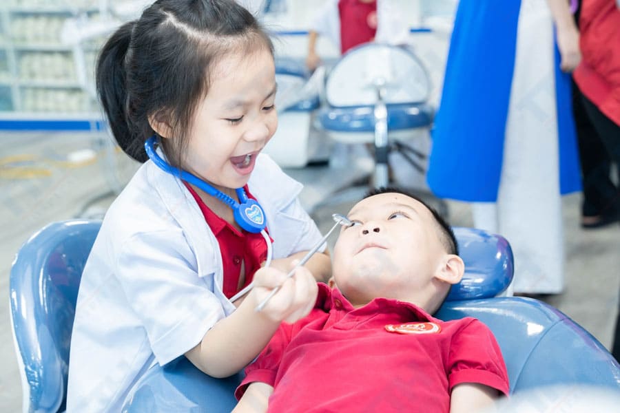 Khám Phá Thế Giới Nha Khoa Đầy Thú Vị