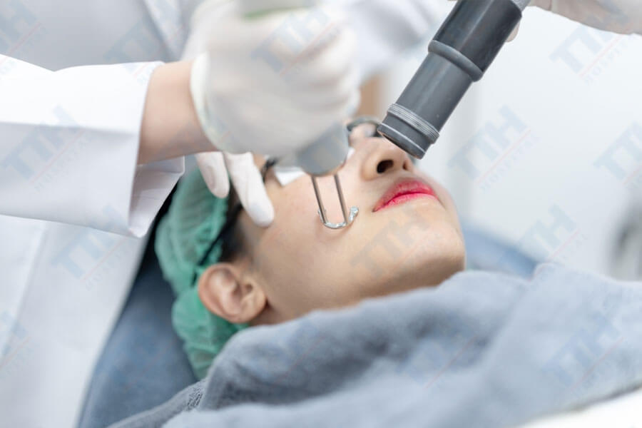 Laser và ánh sáng xung cường độ cao (IPL)