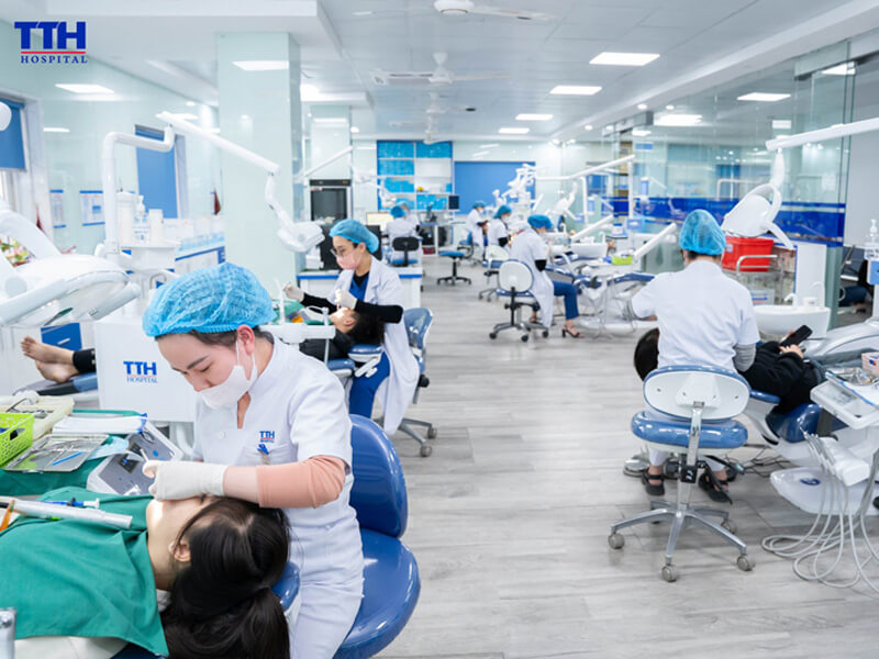 Lấy cao răng tại Bệnh viện Thái Thượng Hoàng – Chăm sóc chuyên sâu, an toàn tuyệt đối
