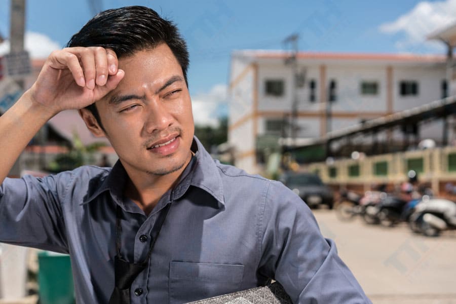 Lơ là trong việc bảo vệ da khỏi ánh nắng mặt trời