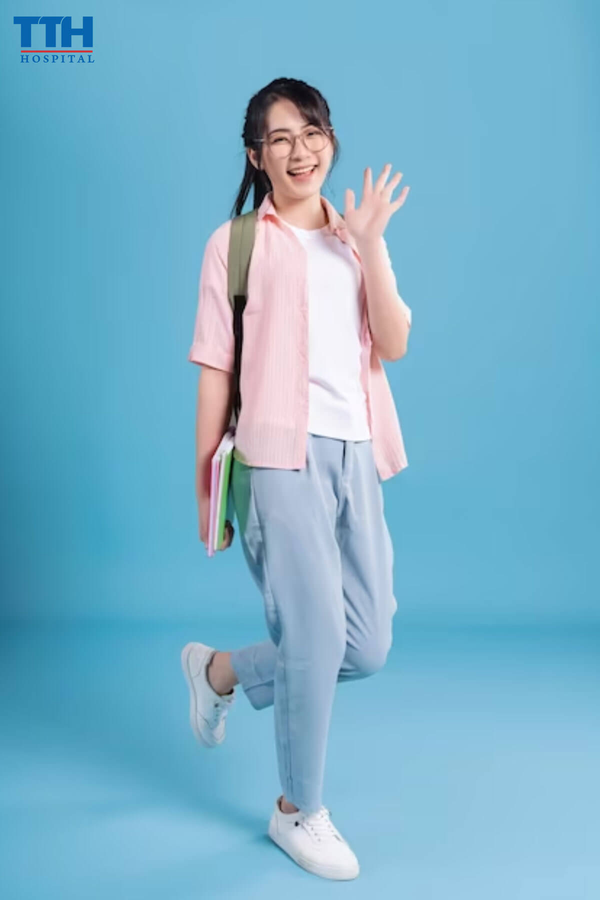 Lợi ích của niềng răng trong suốt cho trẻ em