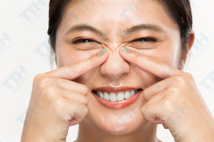 Lưu Ý Khi Thực Hiện Massage Mặt