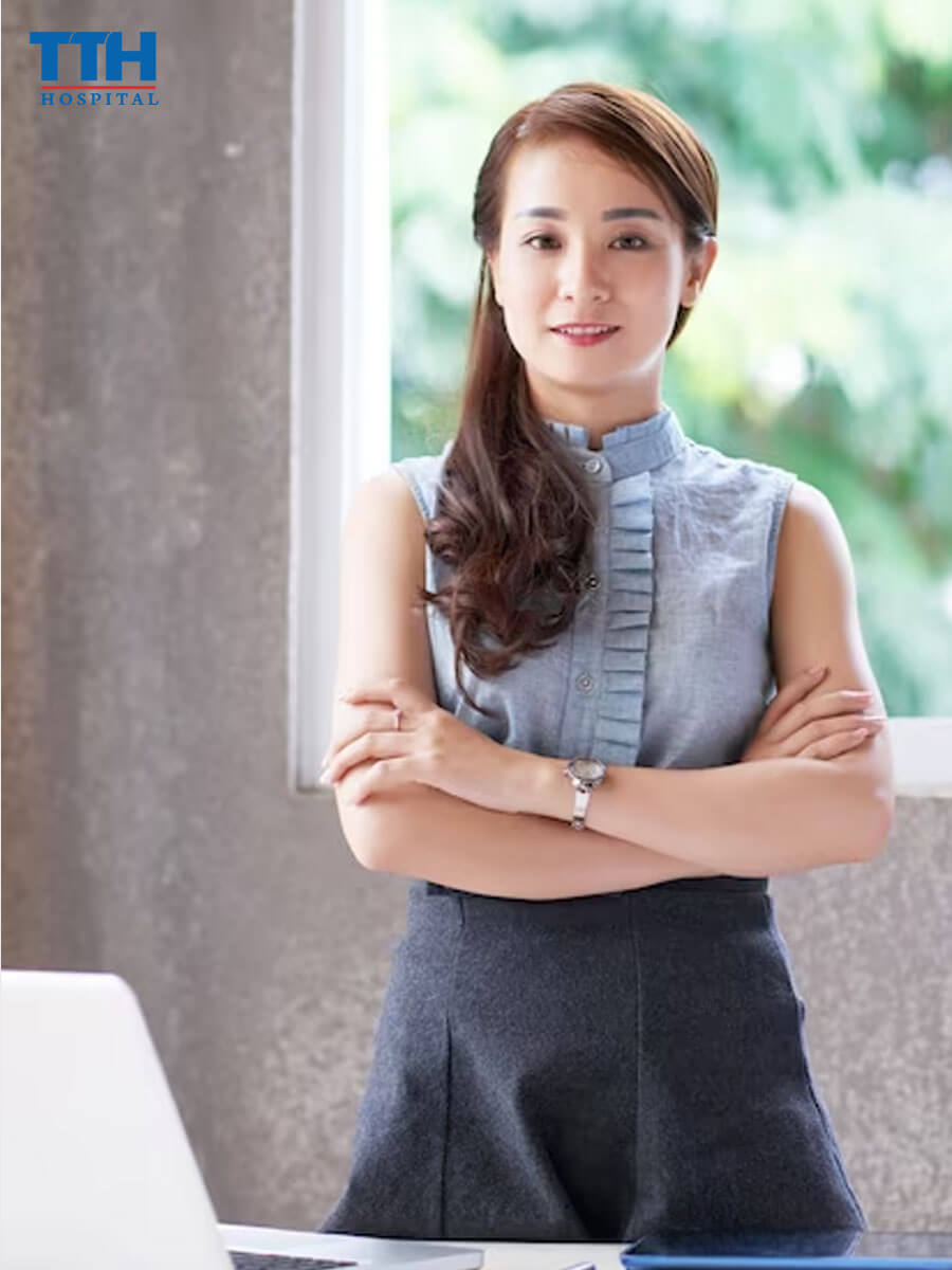 Nguyễn Lê Nhung, 35 tuổi, là một nữ doanh nhân.