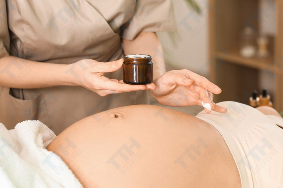 Những điều cần tránh trong chăm sóc da 3 tháng đầu thai kỳ