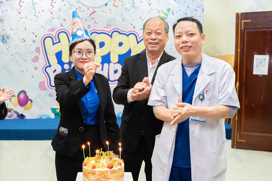 Những Hoạt Động Ý Nghĩa
