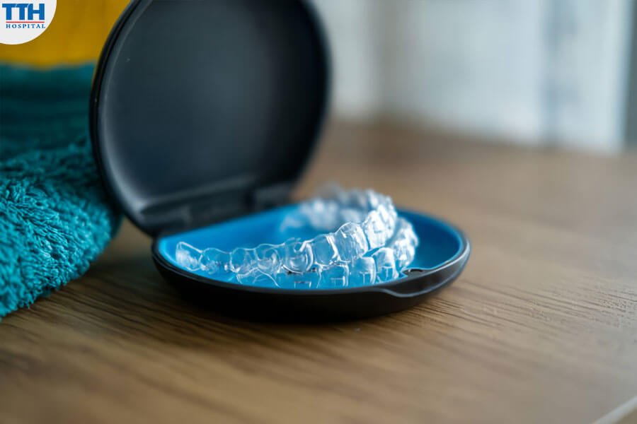 Niềng Răng Invisalign Là Gì?