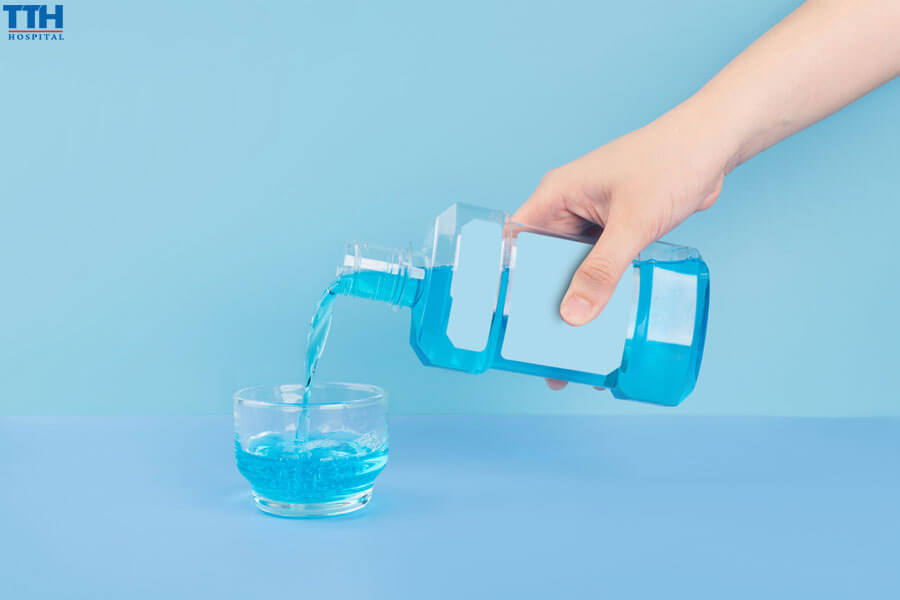 Nước Súc Miệng Chứa Fluor
