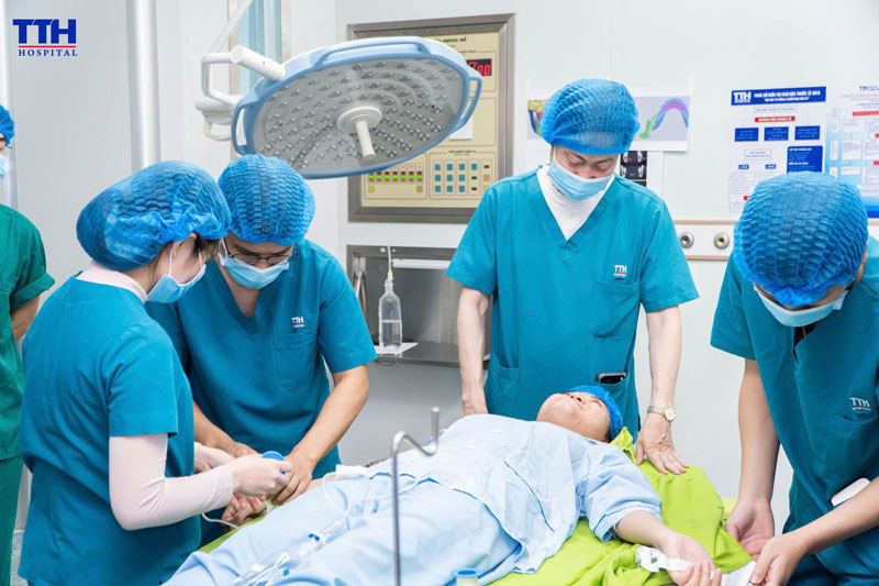 Phẫu thuật chỉnh xương hai hàm