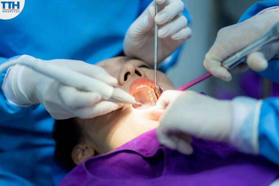 Quy Trình Niềng Răng Mắc Cài Kim Loại