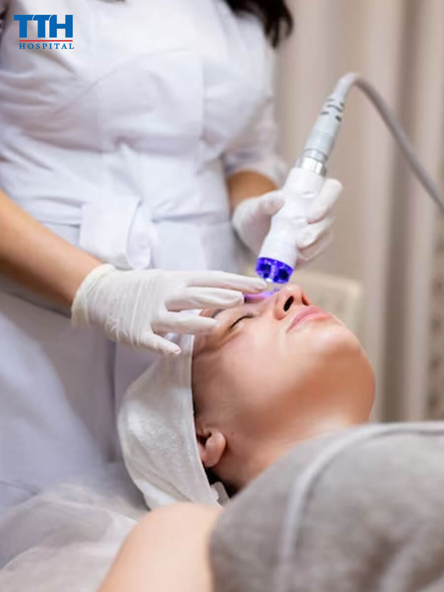 Quy trình trị sẹo bằng Laser CO2 Fractional