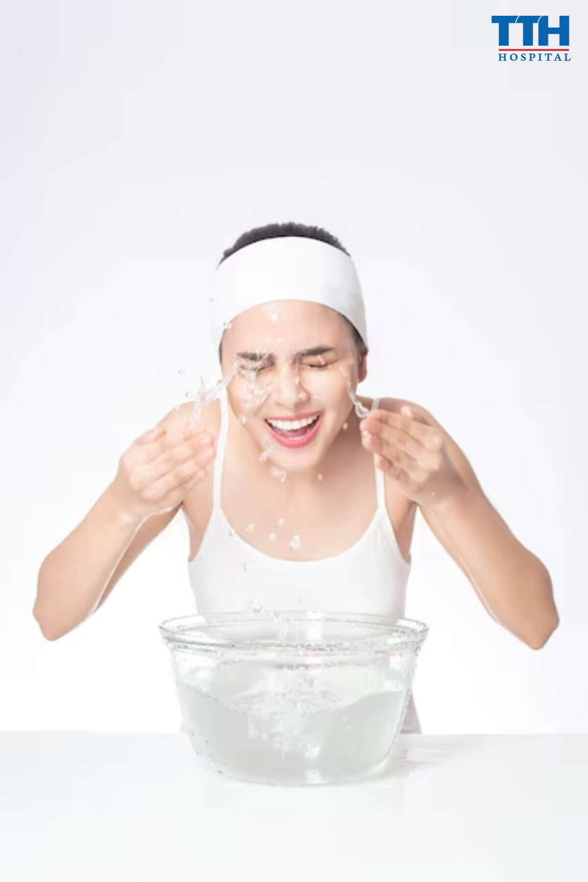 Rửa Mặt Sạch - Bí Quyết Trẻ Hóa Da Tại Vinh