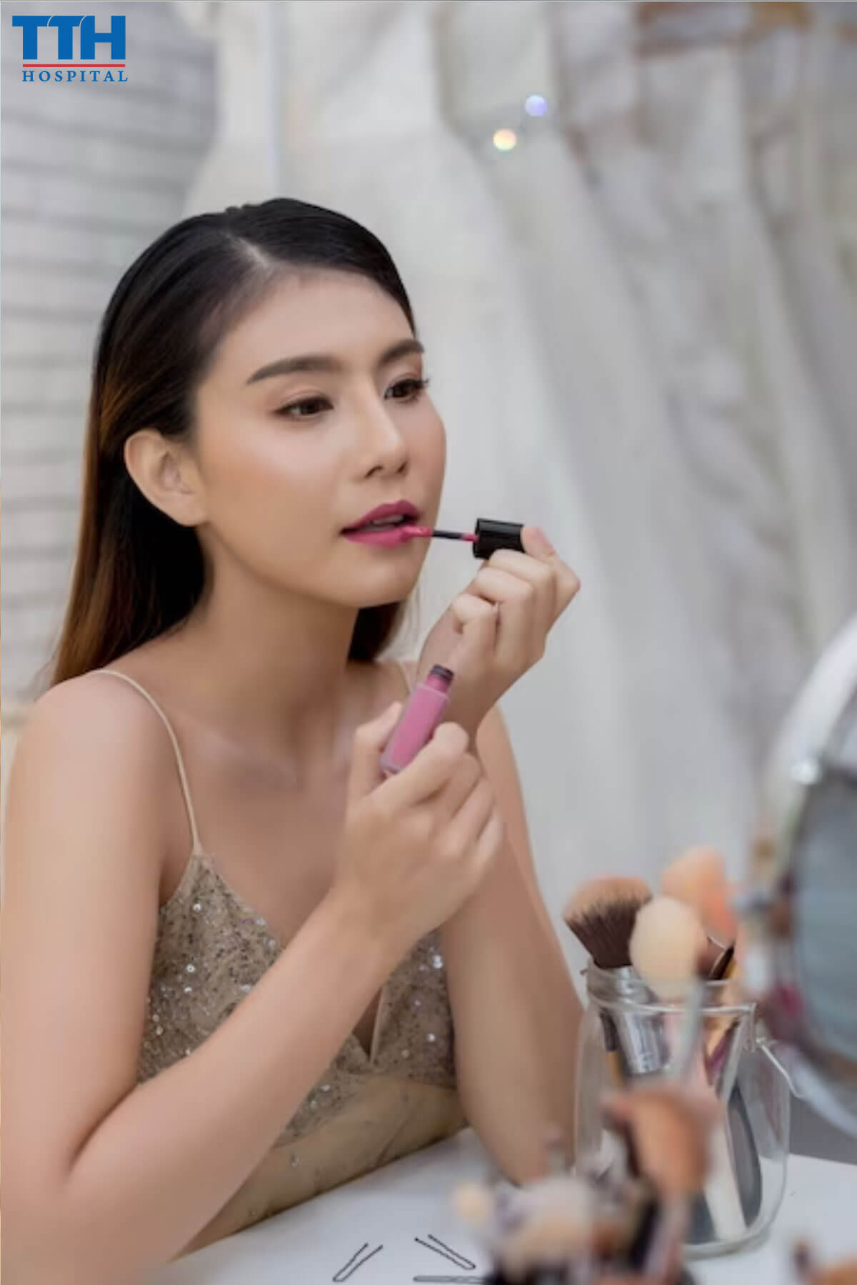 Sử dụng mỹ phẩm che khuyết điểm - trị nám tại vinh nghệ an