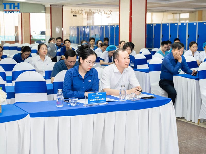 Thành phần tham gia hội nghị