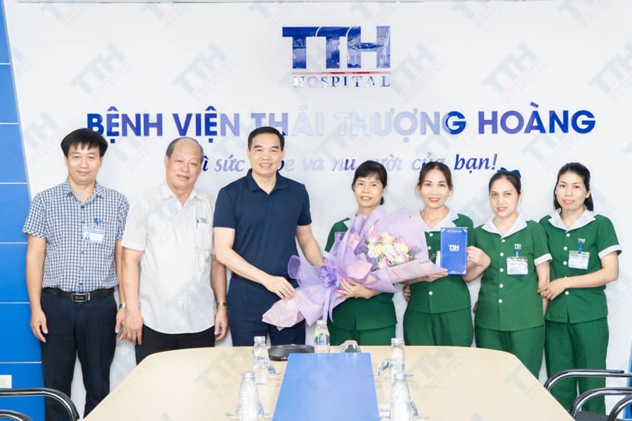 Thông điệp ý nghĩa nhân Ngày Phụ nữ Việt Nam