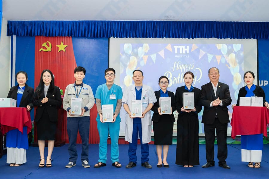 Tri Ân Những Đóng Góp