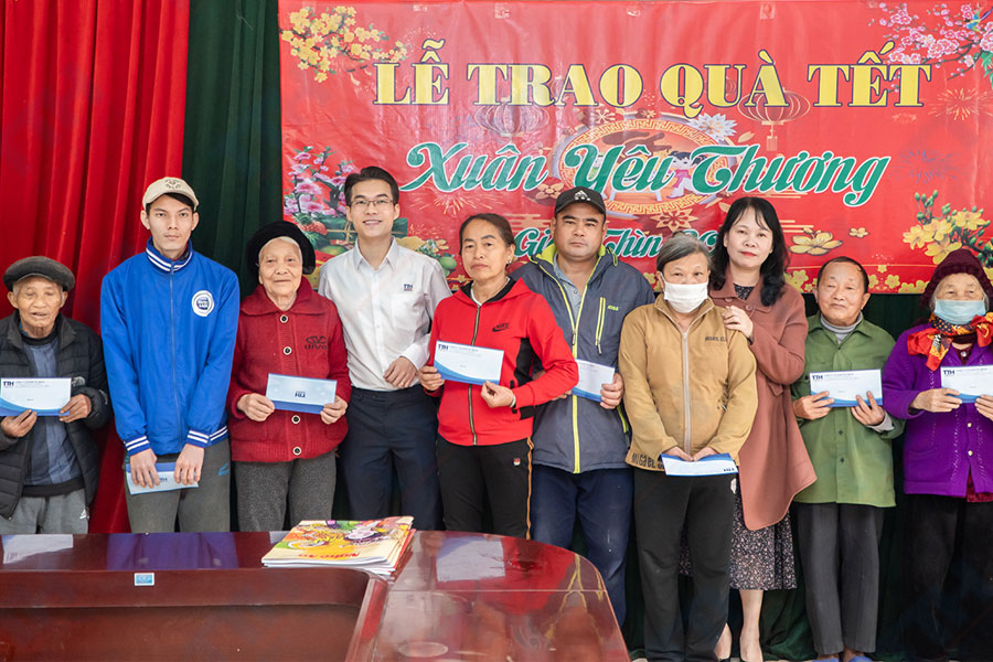 TTH Group - "Vì một ngành y khoa Việt Nam phát triển, một cộng đồng khỏe mạnh"