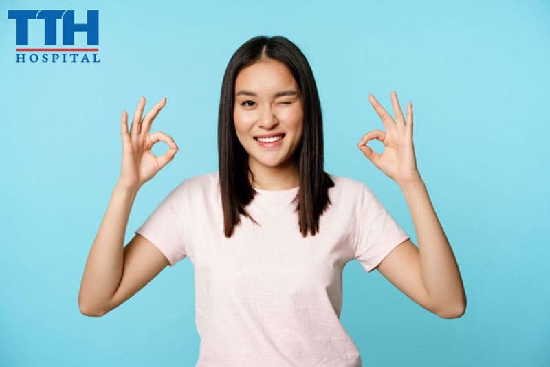 Răng "sáng bóng" sau Tết: 5 thói quen cần duy trì